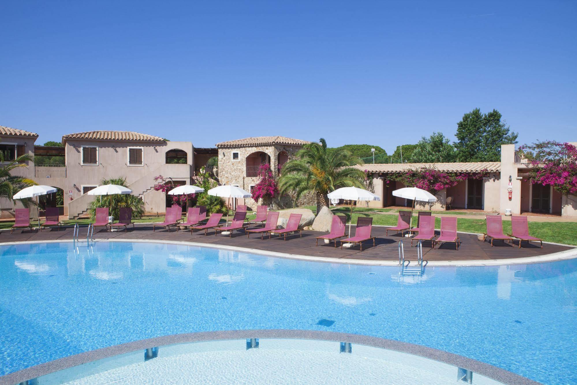 Appart hôtel S'incantu Villasimius