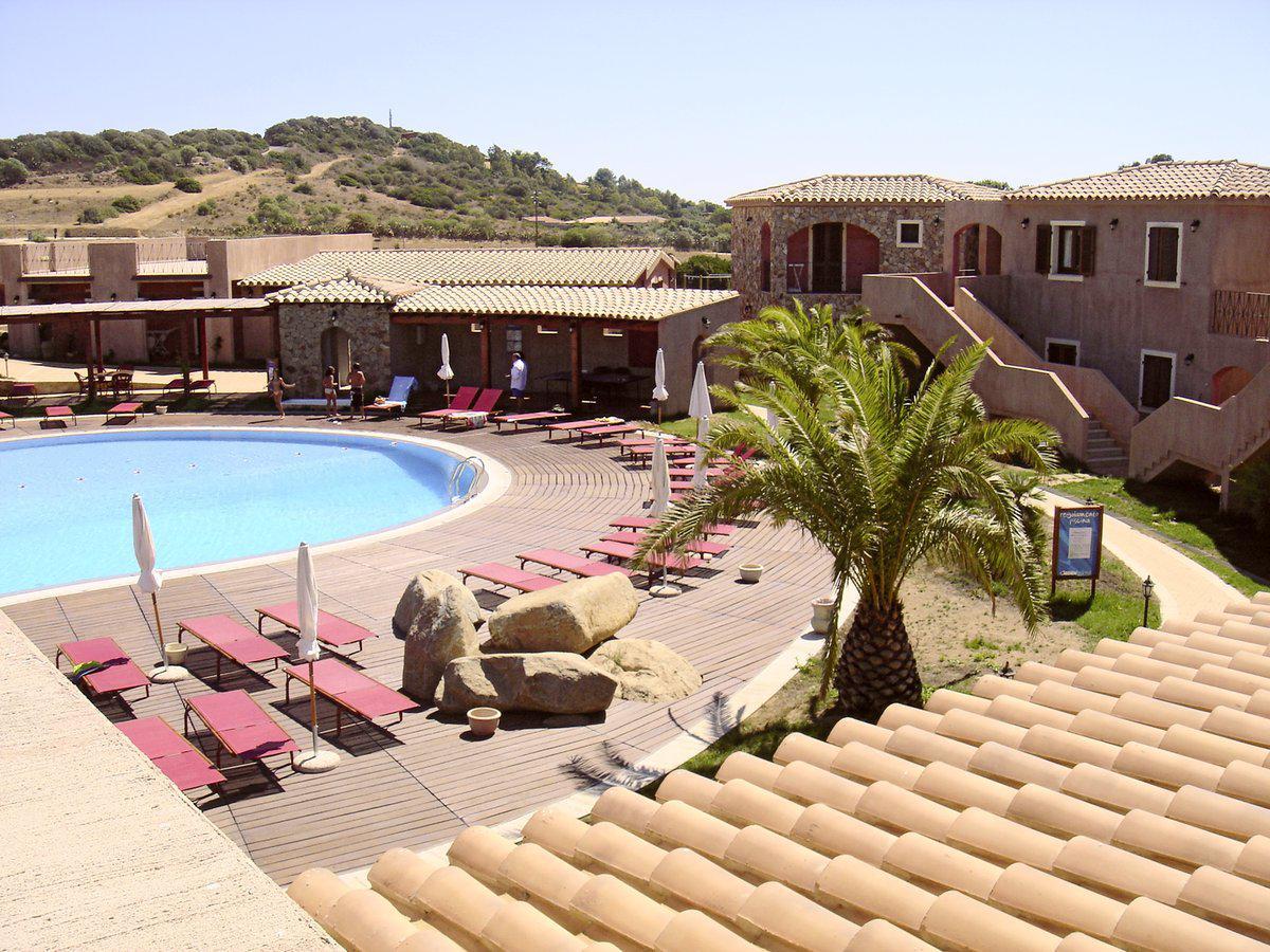 Aparthotel S'incantu 3*